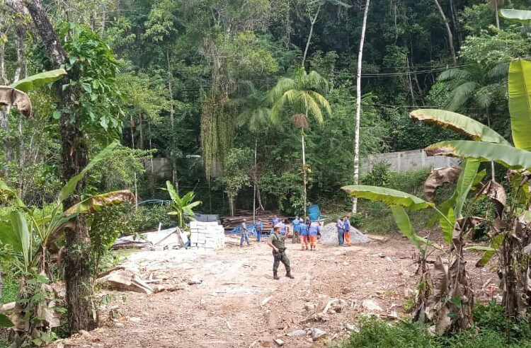 Prefeitura interdita obra no Piavú por irregularidades ambientais