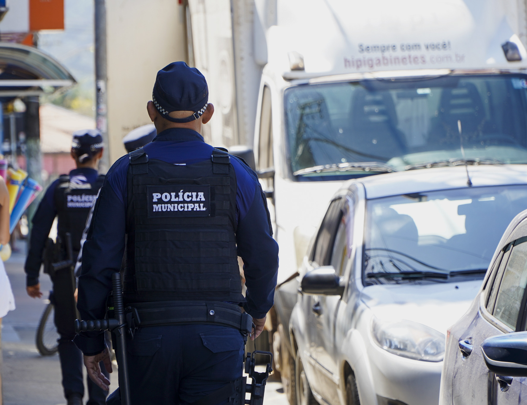 Polícia Municipal e COI capturam procurados em São Sebastião