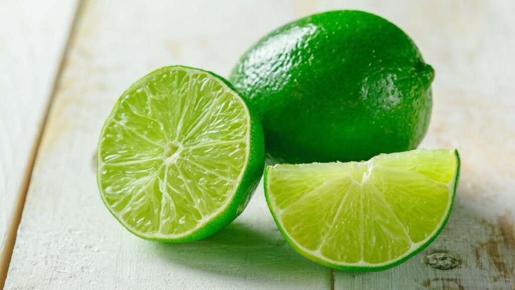 Guardar limão sem deixar resseco