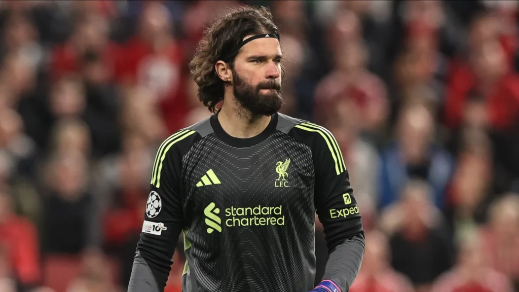 Liverpool confirma lesão de Alisson e alerta na Copa do Mundo