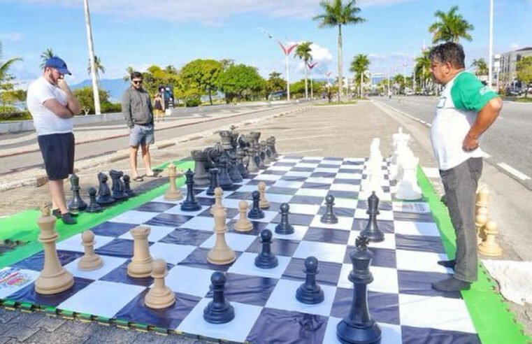 Rua da Família retoma avenida de Caraguatatuba em lazer gratuito