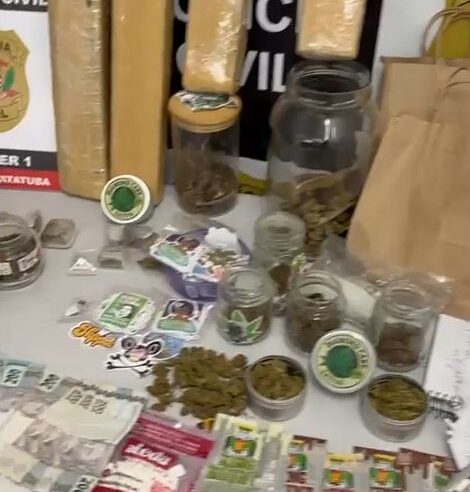 Dupla é presa por venda de drogas no Litoral Norte