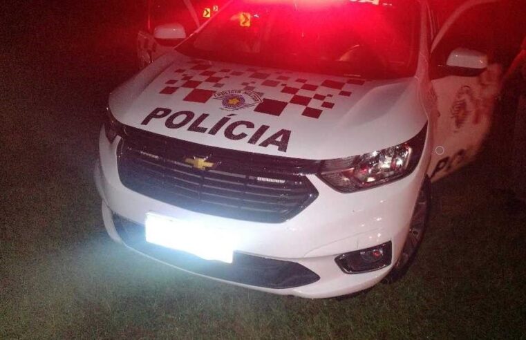 Jovem atira em homem em defesa do pai e é preso