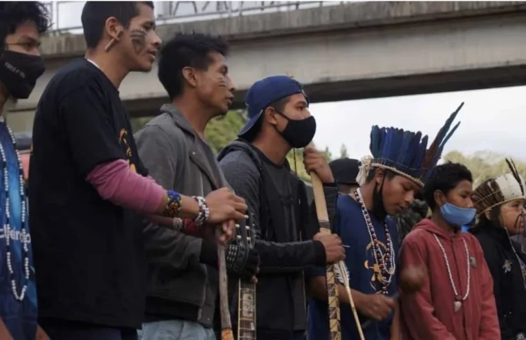 Exposição ‘Brasil é Terra Indígena’ destaca cultura Guarani-Mbyá em Gravataí