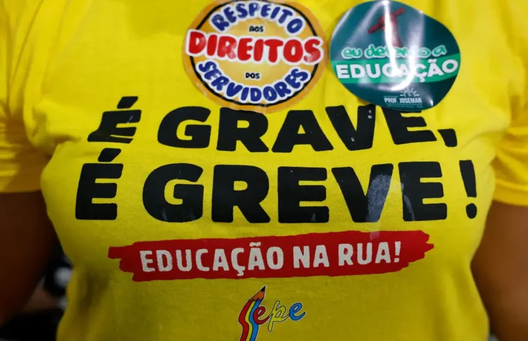 Profissionais da educação paralisam atividades em todo o Brasil