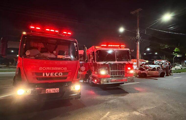 Acidente destrói posto de gasolina em São José dos Campos