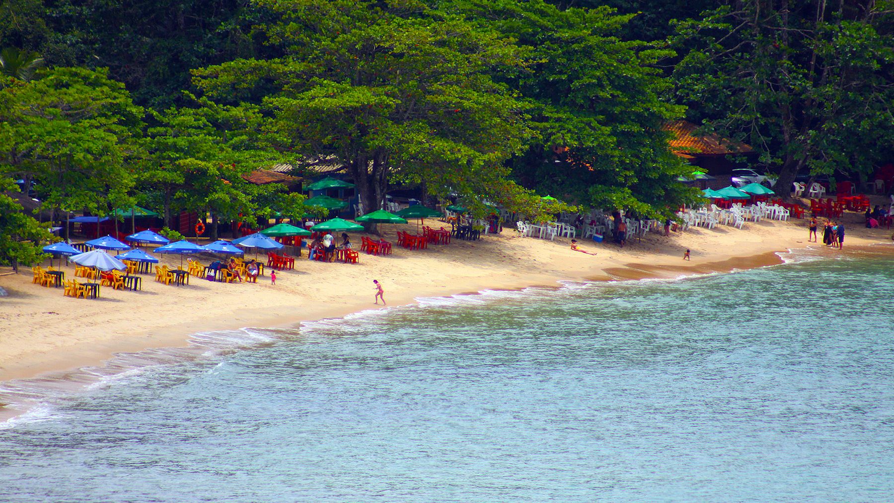 Ubatuba esconde maravilha natural em praia escondida