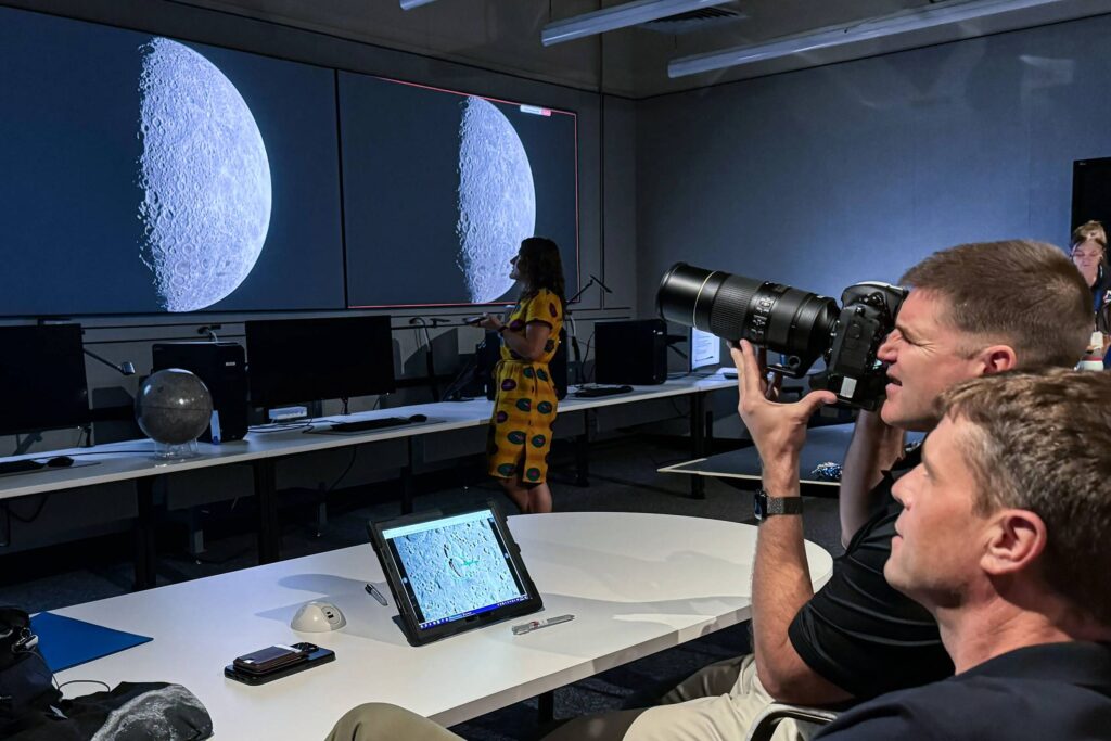 Artemis 2 chega com fotos incríveis da Lua e da Terra