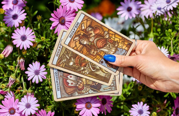 Tarot alerta: Mudanças iminentes em vidas de 12 signos