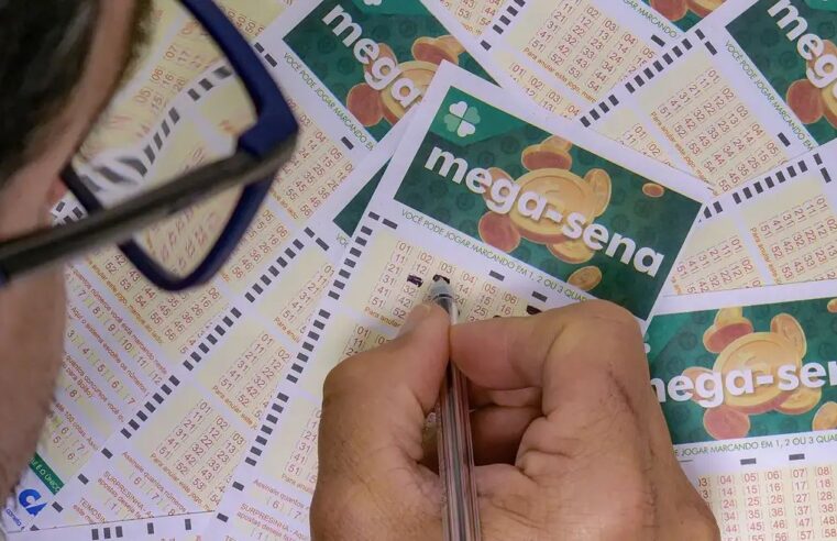 Jogador de Santos Ganha R$ 3,5 Mil na Mega-Sena 2993