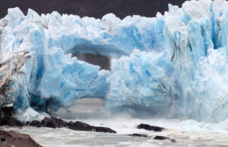 Argentina abre brechas para exploração de mineração em geleiras