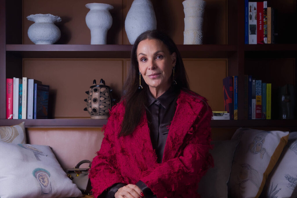 Carolina Ferraz larga o comando do Domingo Espetacular após seis anos de glória