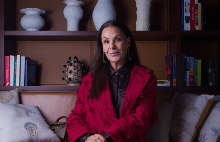 Carolina Ferraz larga o comando do Domingo Espetacular após seis anos de glória