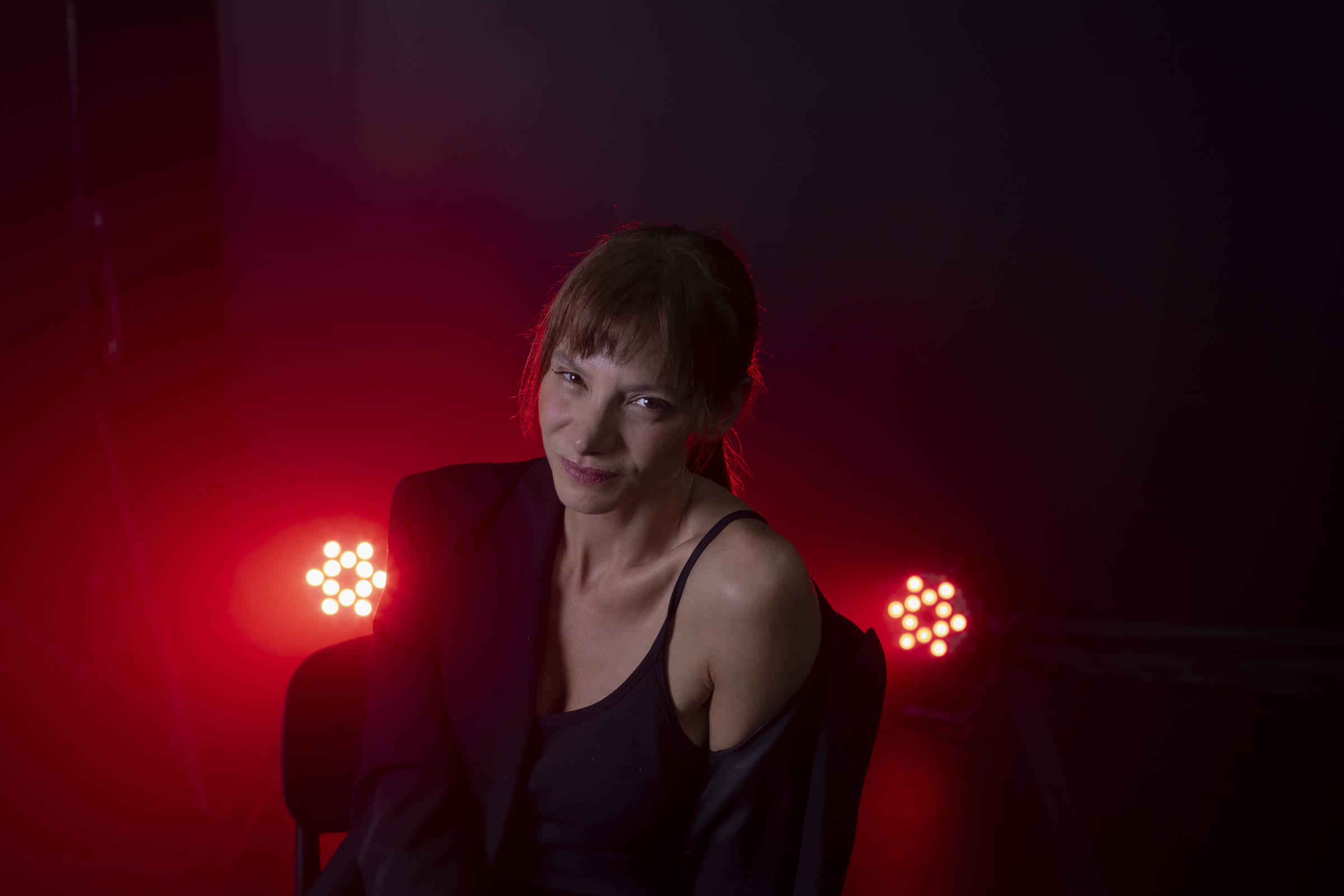 Carolina Manica apresenta ‘Na Sala dos Espelhos’ no Sesc Santana