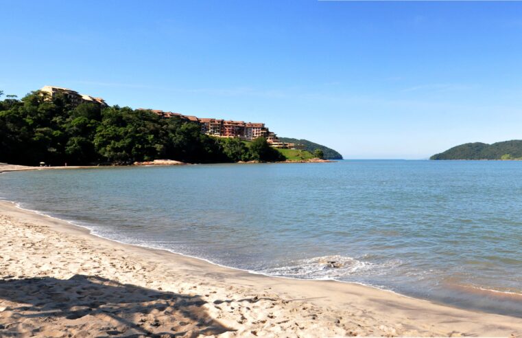 Caraguatatuba: Praia da Mococa é Destino de Verão Perfeito