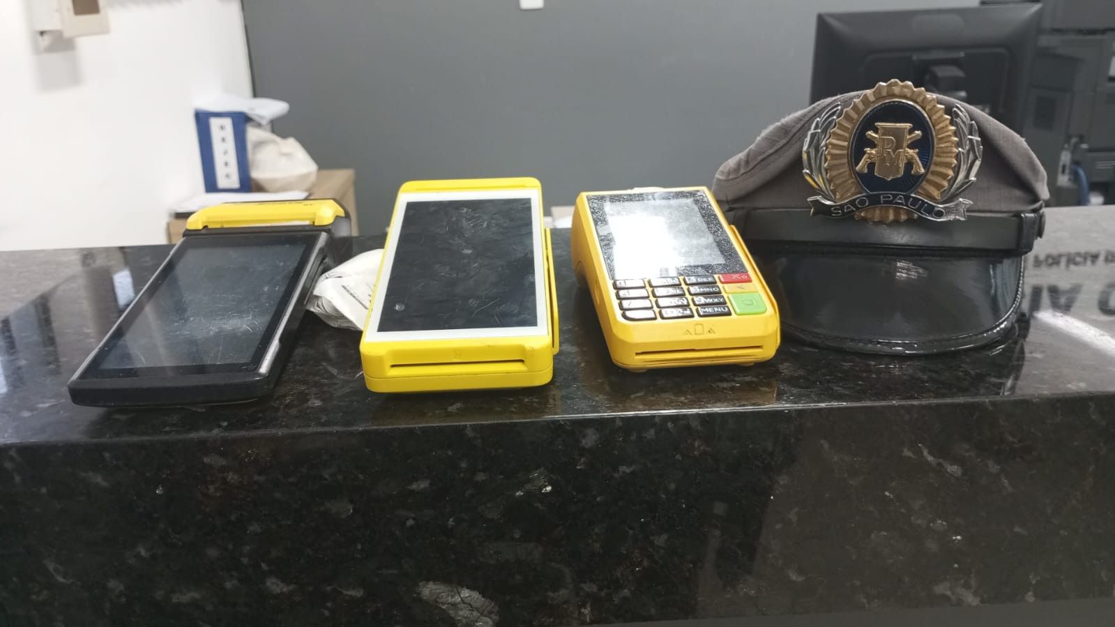 Dupla de estelionatários é presa em Ubatuba