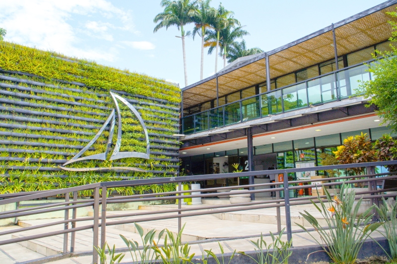 Ilhabela enfrenta crise fiscal e busca soluções para manter serviços