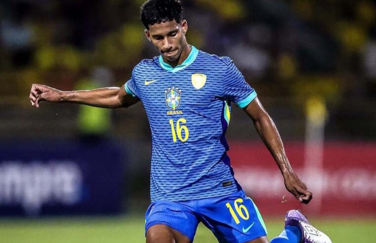 São Sebastião em campo: jovem lateral estreia com destaque no Santos