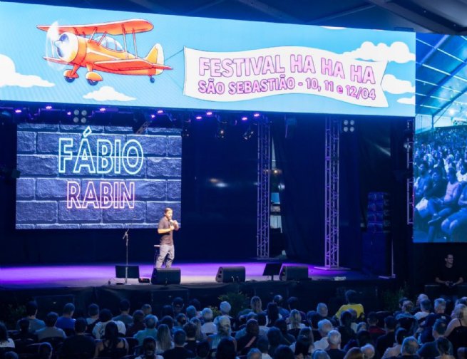 Festival HAHAHA atrai mais de 5 mil pessoas em seu primeiro dia