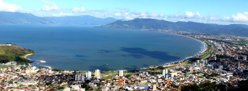 Caraguatatuba recebe mais de 100 profissionais de Assistência Social