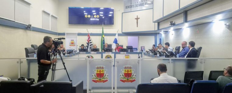 Caraguatatuba debate proposta de cemitérios verticais e crematórios