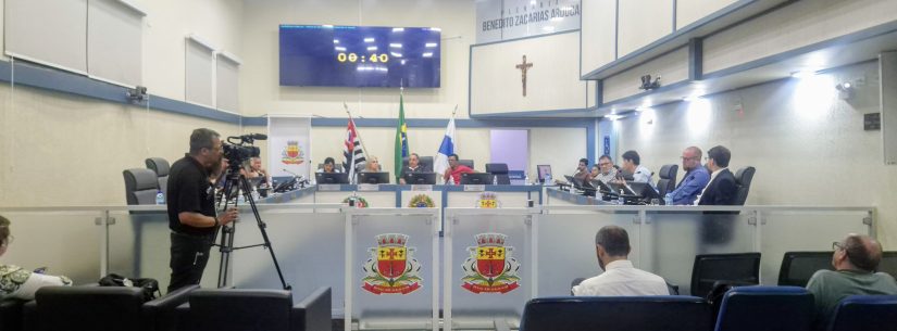 Caraguatatuba debate proposta de cemitérios verticais e crematórios