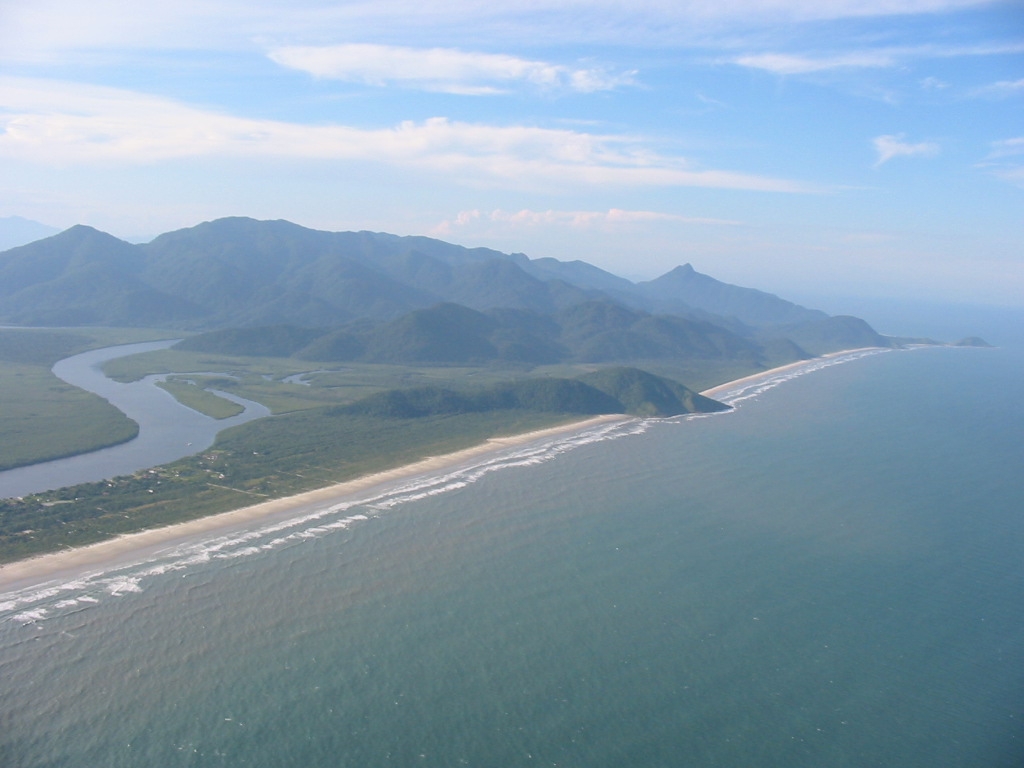Lixo no Mar: Quem Vai Resolver o Problema em São Paulo?