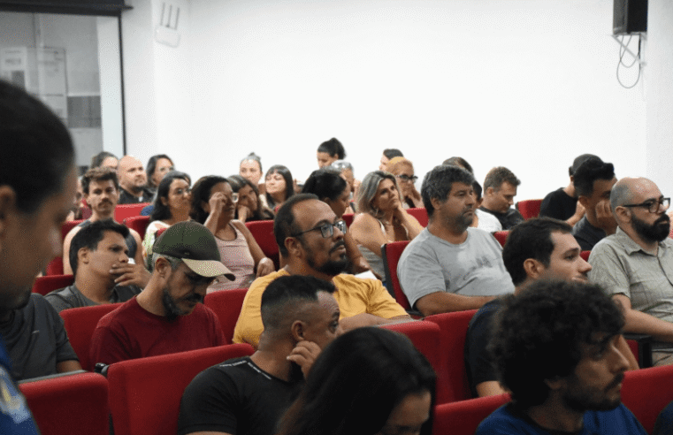 Educação em Ilhabela: Formação sobre Congada fortalece práticas pedagógicas