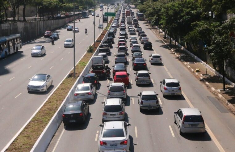 Feriado muda prazo de IPVA em São Paulo