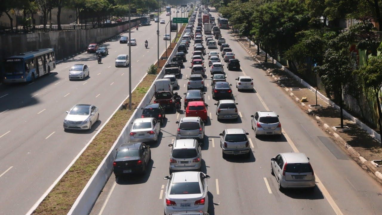 Feriado muda prazo de IPVA em São Paulo