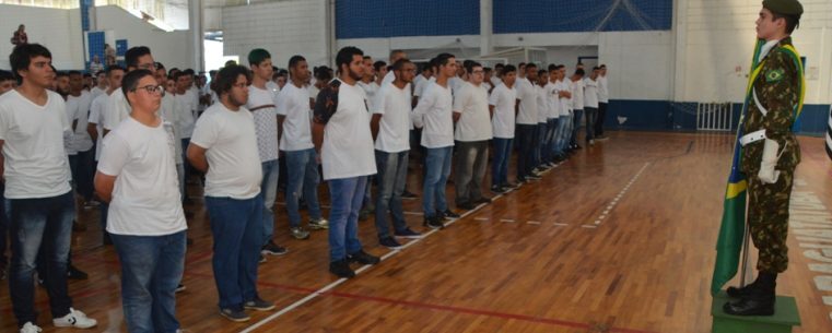 Junta Militar de Caraguatatuba segue com alistamento militar obrigatório