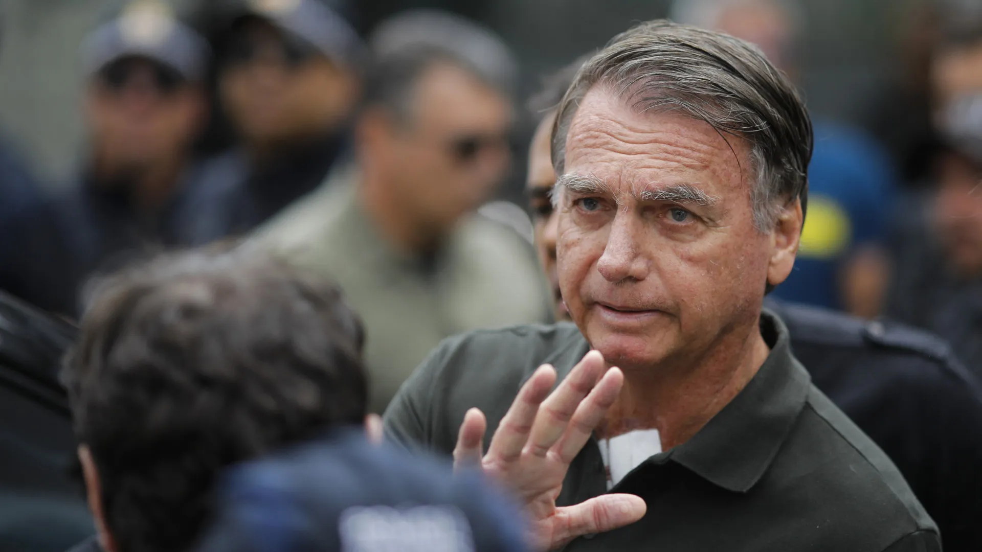Bolsonaro precisa de nova cirurgia médica imediata