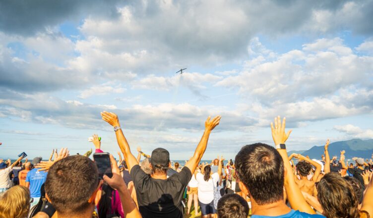 Esquadrilha da Fumaça atrai mais de 50 mil pessoas