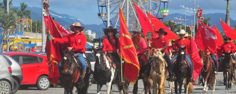 Festa do Divino Espírito Santo começa em Caraguatatuba