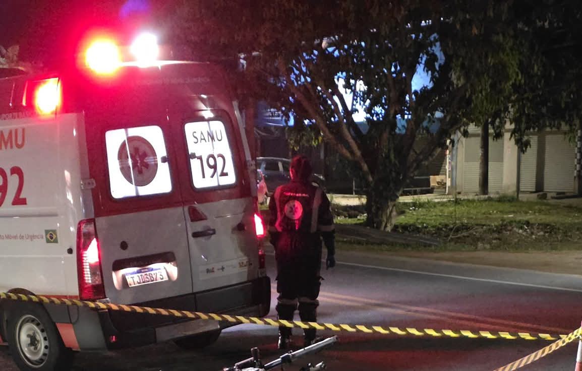 Casal morre em acidente entre moto e carro