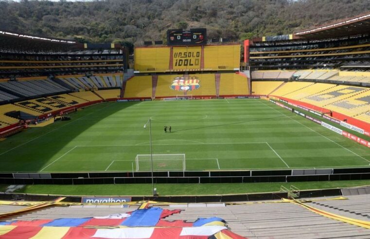 Barcelona enfrenta Universidad Católica em Guayaquil