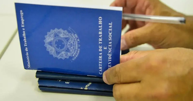 Caged registra 228 mil empregos em março