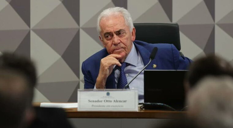 Presidente da CCJ afirma aprovação de Messias