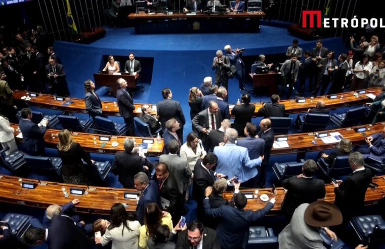 Oposição celebra rejeição de nomeação ao STF