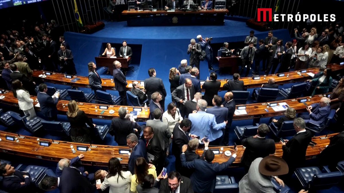 Oposição celebra rejeição de nomeação ao STF