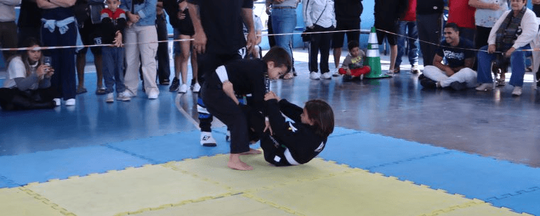 Caraguá Open Kids de Jiu-Jitsu reúne 200 crianças