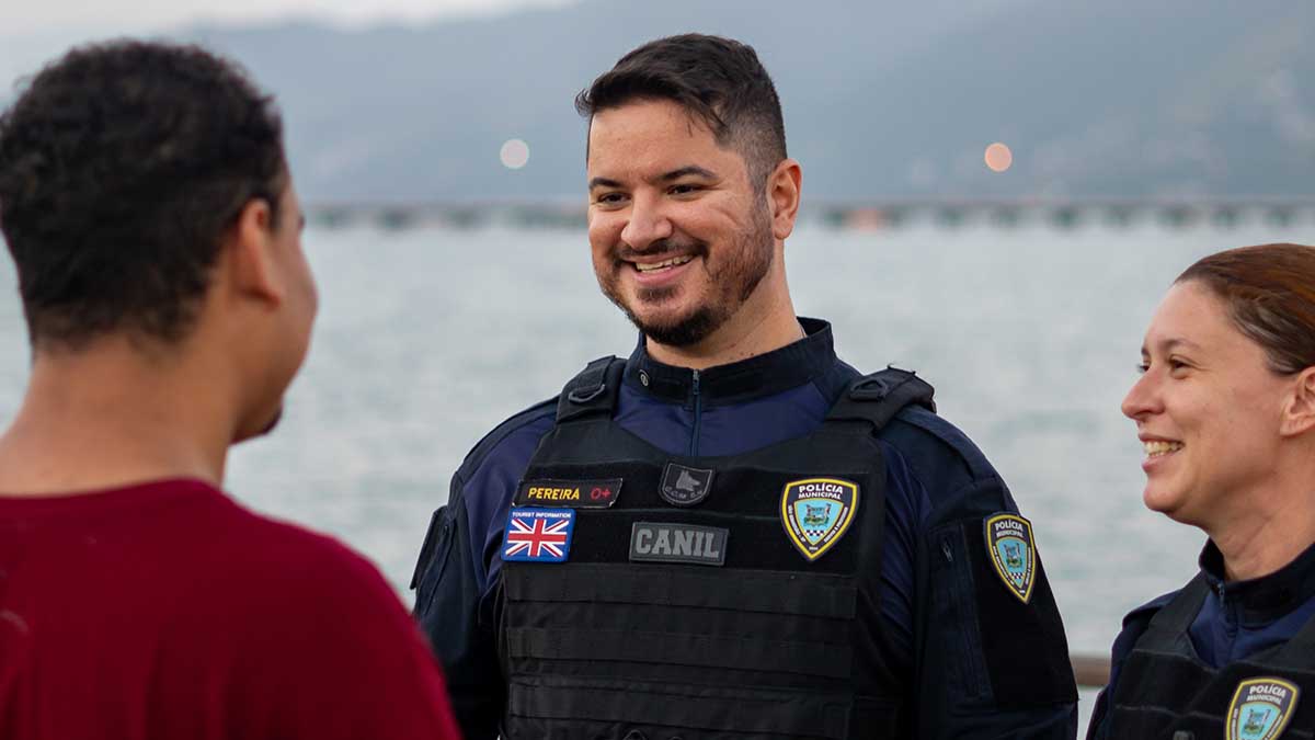 Polícia Municipal de São Sebastião fortalece atendimento ao turismo