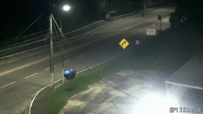 Tráfego normal na SP 125 Oswaldo Cruz