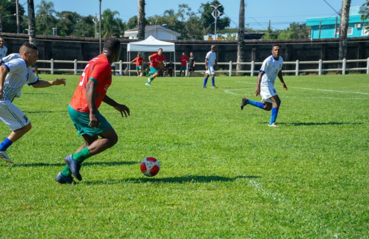 Ex-atletas jogam em Bertioga no domingo