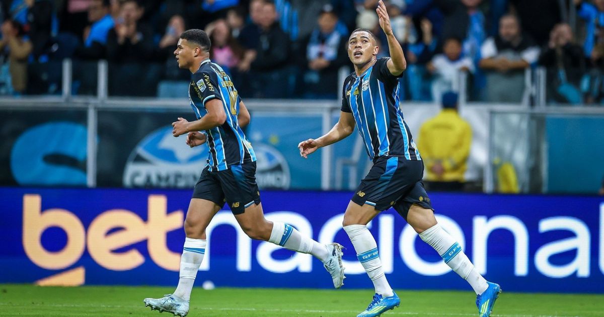 Grêmio vence Santos e o empurra para o Z4