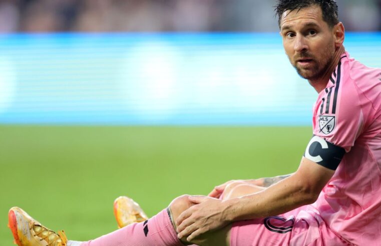 Messi sente dor na coxa em última partida antes