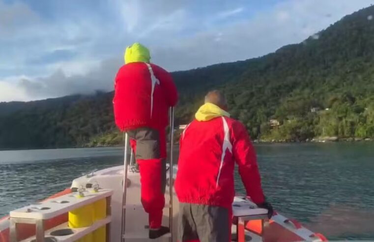 Casal desaparece em Ilhabela após passeio de moto aquática