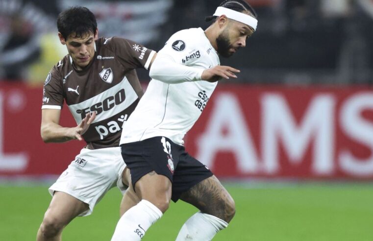 Corinthians perde para Platense na Libertadores