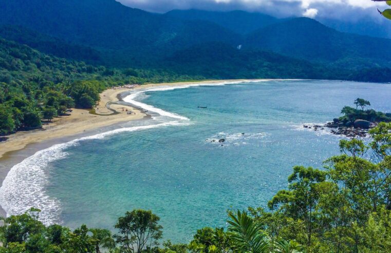 Praia de Ilhabela está entre as mais belas