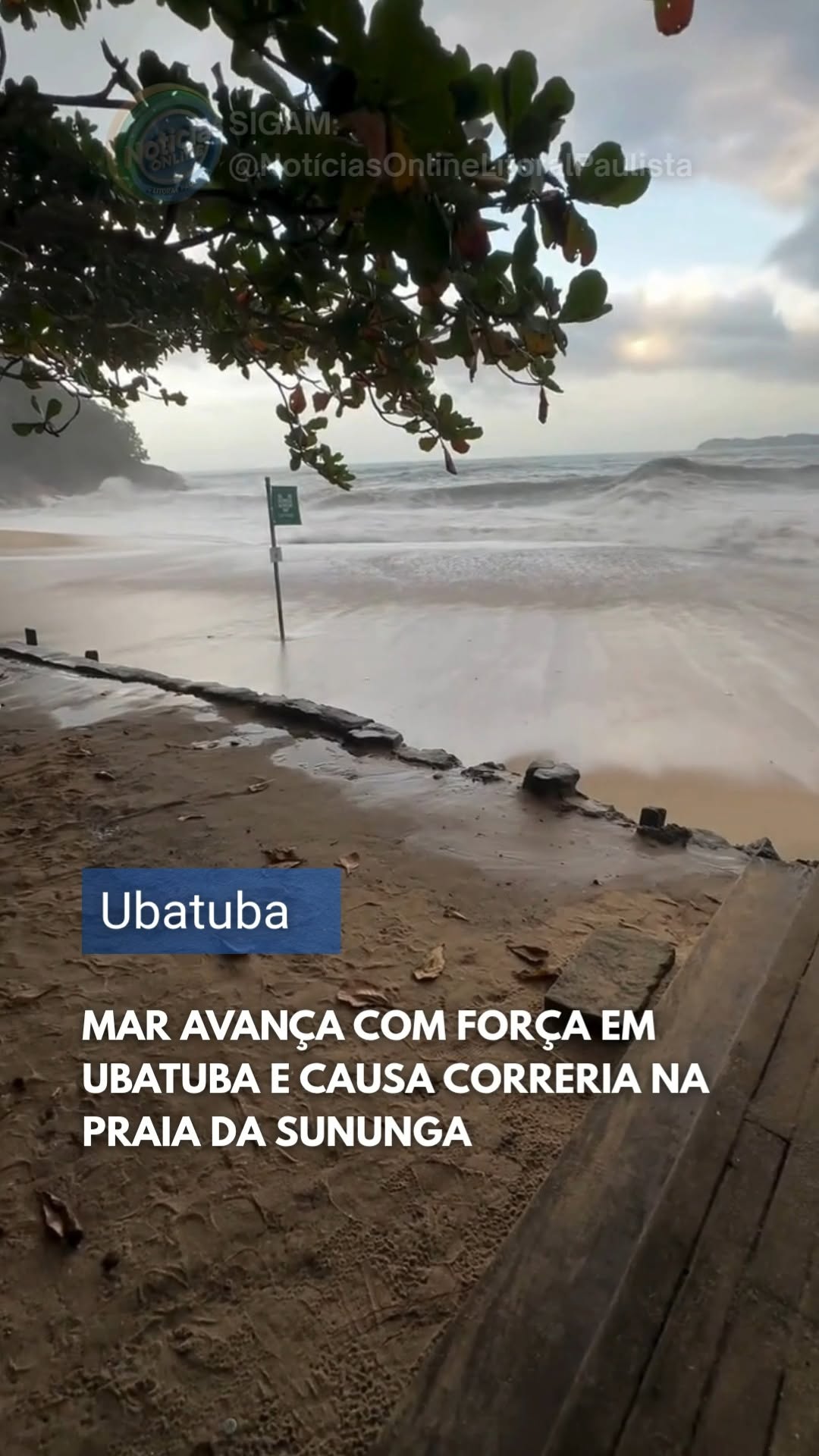 Ressaca atinge Praia da Sununga em Ubatuba
